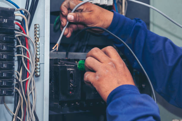 Best 24-Hour Electrician  in Robins, IA
